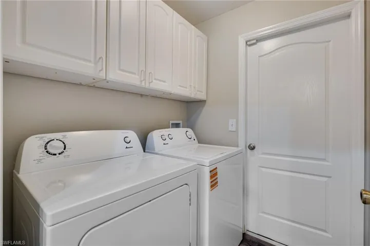 459 Ne 3rd Ave, Cape Coral, Florida 33909