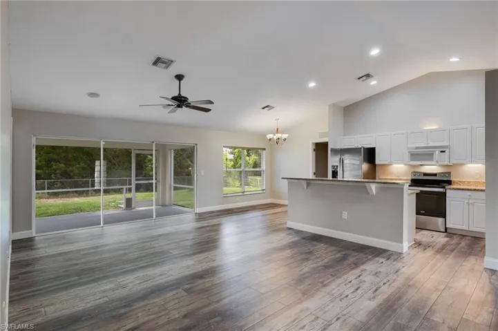 459 Ne 3rd Ave, Cape Coral, Florida 33909