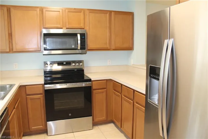 9076 Gervais Cir 403, Naples, Florida 34120