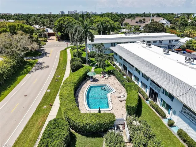 750 Mooring Line Dr 203, Naples, Florida 34102