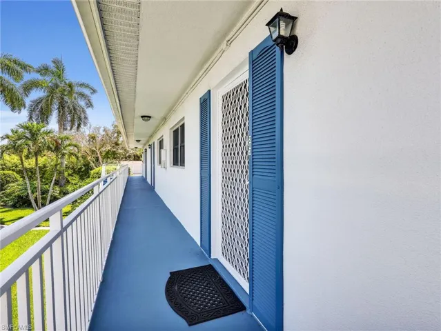 750 Mooring Line Dr 203, Naples, Florida 34102