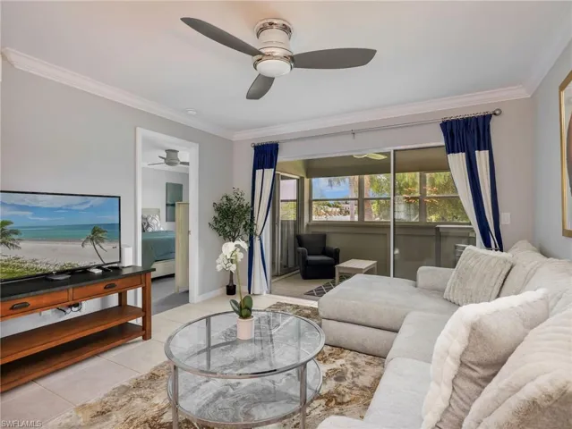 750 Mooring Line Dr 203, Naples, Florida 34102