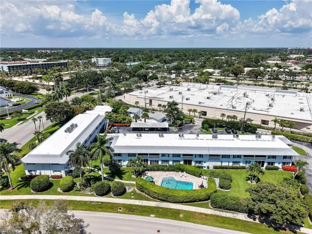 750 Mooring Line Dr 203, Naples, Florida 34102