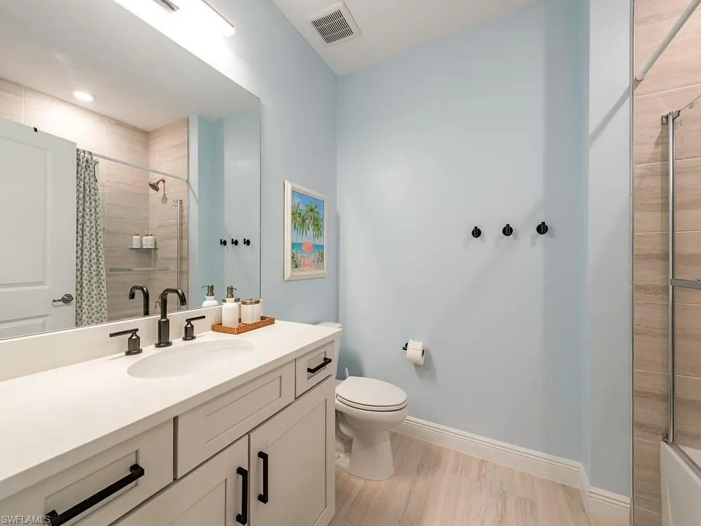 16356 Viansa WAY, Naples, FL 34110,225004969