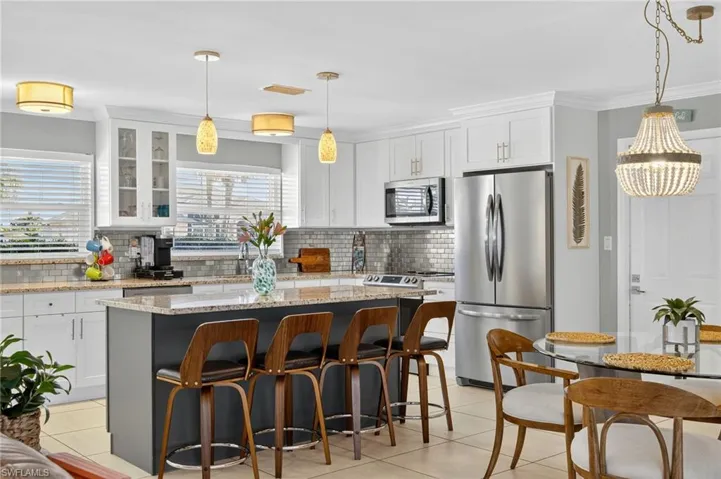 Island, table, appliances