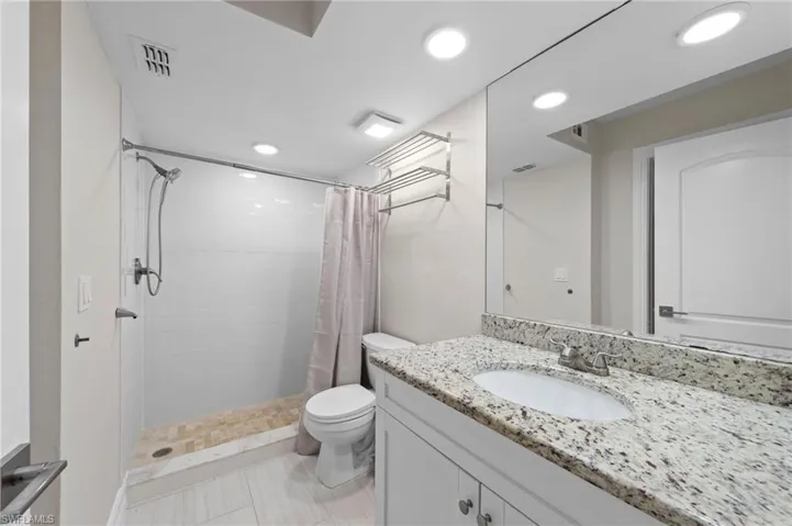 3400 Frosty Way 5, Naples, Florida 34112