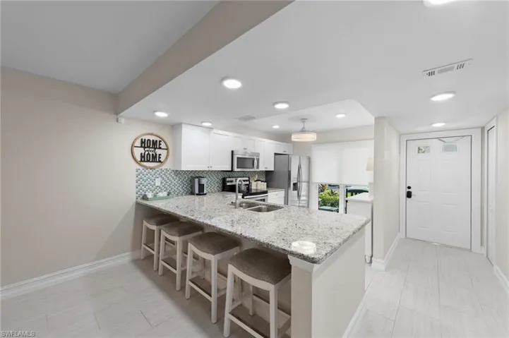 3400 Frosty Way 5, Naples, Florida 34112