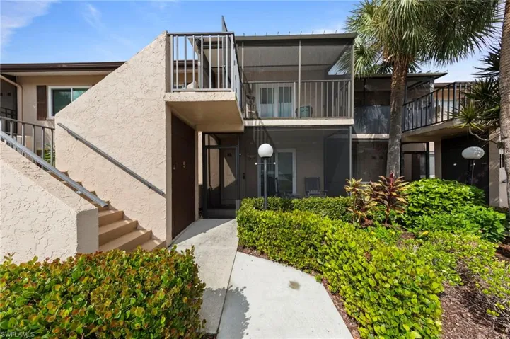 3400 Frosty Way 5, Naples, Florida 34112