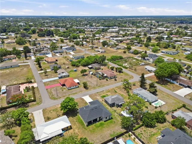 705 Harding Ln, Lehigh Acres, Florida 33936