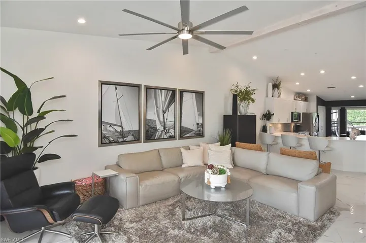 10235 Bismark Palm Way 1521, Fort Myers, Florida 33966