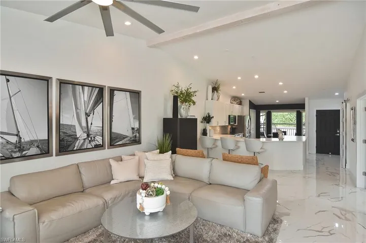 10235 Bismark Palm Way 1521, Fort Myers, Florida 33966