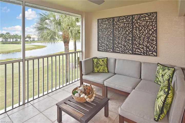 10235 Bismark Palm Way 1521, Fort Myers, Florida 33966