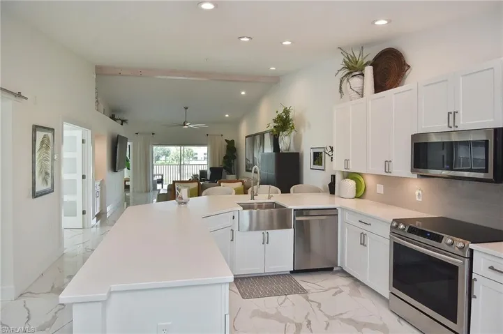 10235 Bismark Palm Way 1521, Fort Myers, Florida 33966