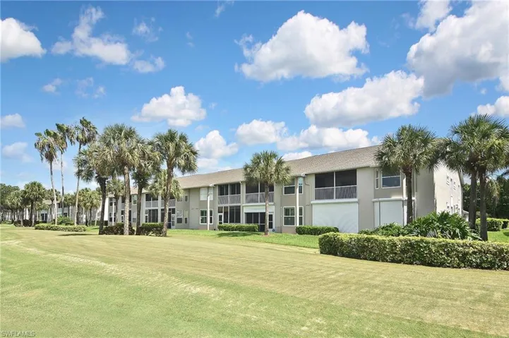 10235 Bismark Palm Way 1521, Fort Myers, Florida 33966
