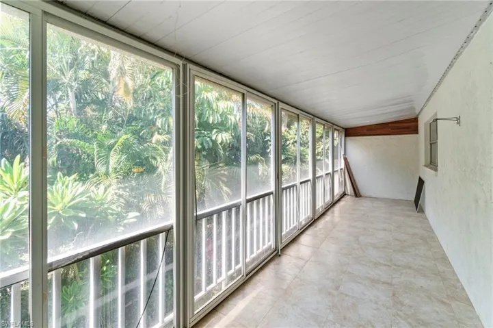 2828  Jackson  ST, Fort Myers, FL 33901