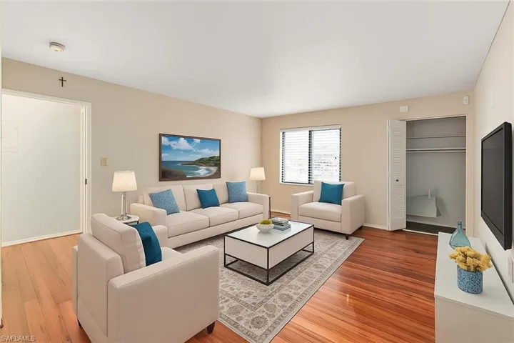 2828  Jackson  ST, Fort Myers, FL 33901