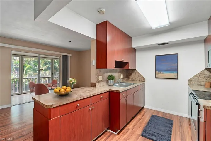 2828  Jackson  ST, Fort Myers, FL 33901