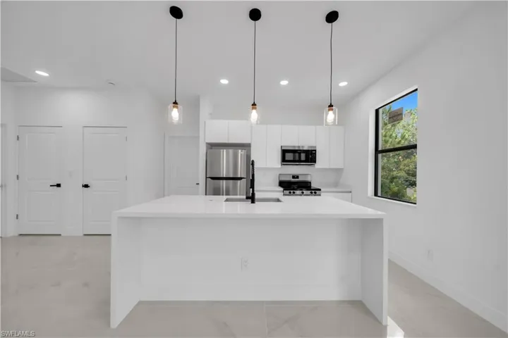 2509 50th St W, Lehigh Acres, Florida 33971