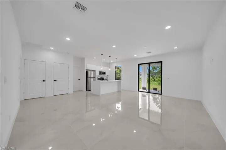 2509 50th St W, Lehigh Acres, Florida 33971