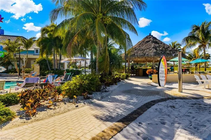 14520 Topsail Dr, Naples, Florida 34114