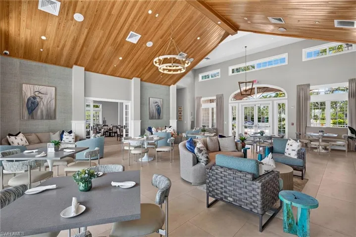 14520 Topsail Dr, Naples, Florida 34114