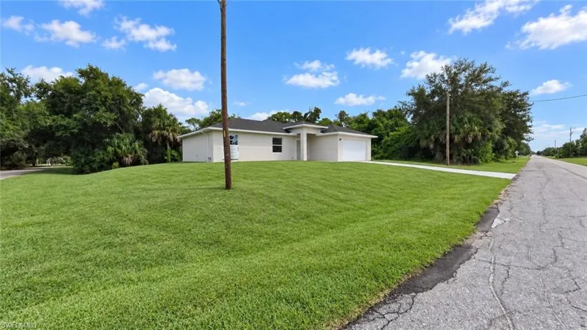 1801 E 8th St, Lehigh Acres, Florida 33972