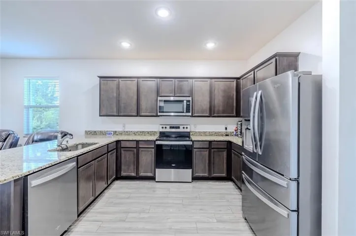 2902 Nw 10th Ter, Cape Coral, Florida 33993