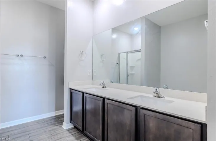 2902 Nw 10th Ter, Cape Coral, Florida 33993
