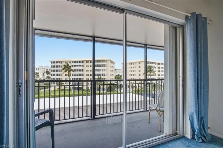 3400 Gulf Shore Blvd N L8, Naples, Florida 34103