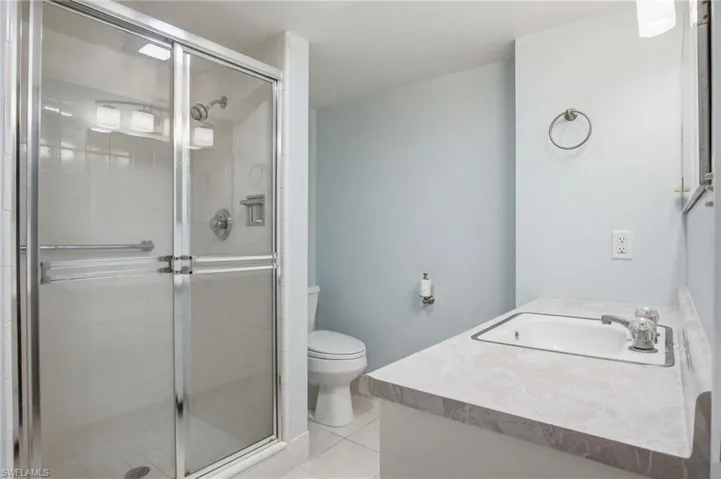 3400 Gulf Shore Blvd N L8, Naples, Florida 34103