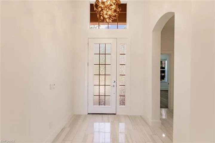 15950  Delasol  LN, Naples, FL 34110