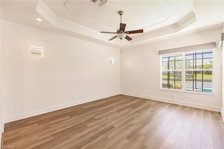 15950  Delasol  LN, Naples, FL 34110
