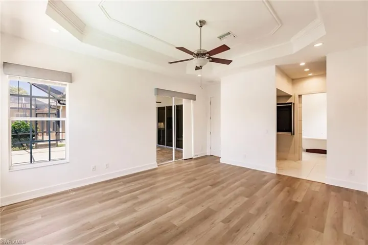 15950  Delasol  LN, Naples, FL 34110