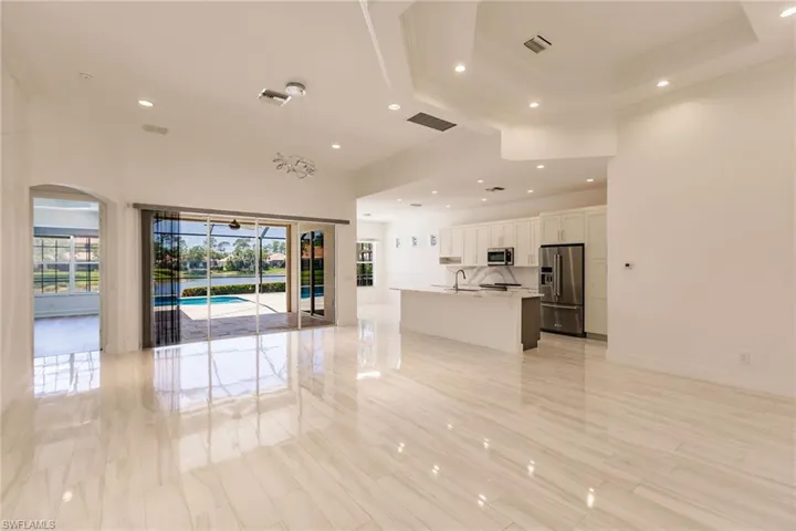 15950  Delasol  LN, Naples, FL 34110