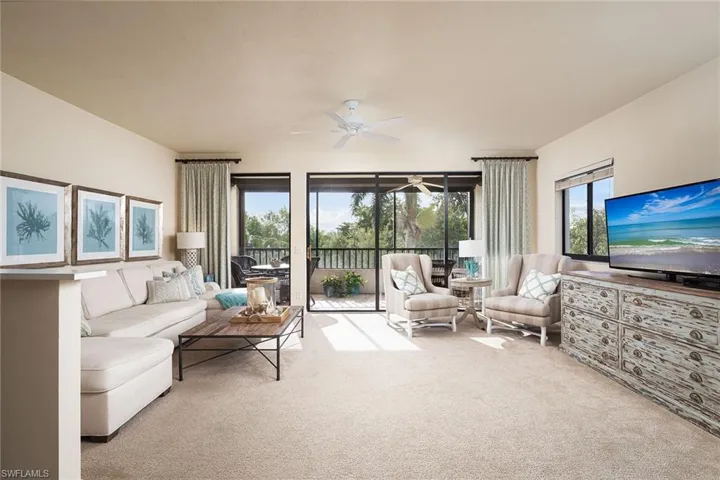 6500  Valen  WAY, Naples, FL 34108