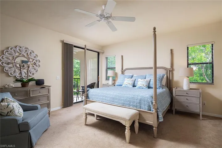 6500  Valen  WAY, Naples, FL 34108