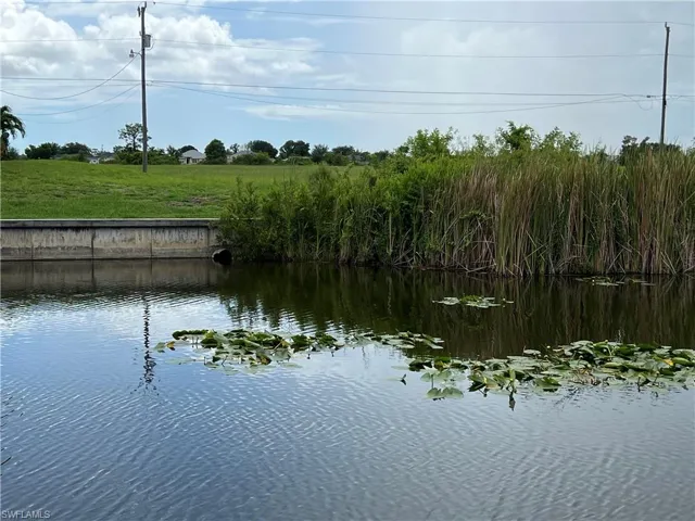 1816 NE 21st  PL, Cape Coral, FL 33909
