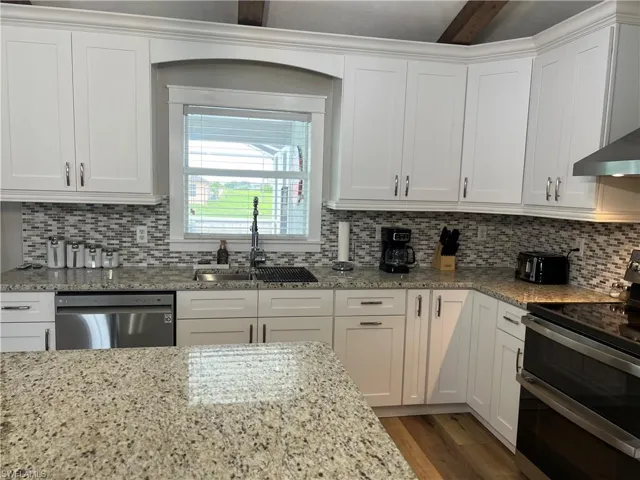 1816 NE 21st  PL, Cape Coral, FL 33909