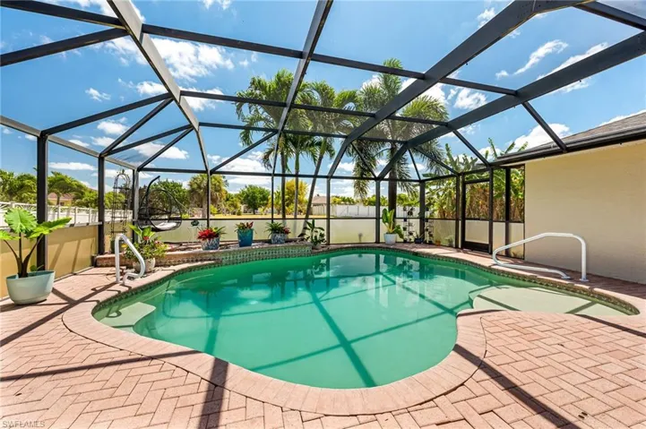 11618  Forest Mere  DR, Bonita Springs, FL 34135