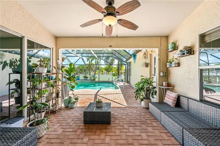11618  Forest Mere  DR, Bonita Springs, FL 34135