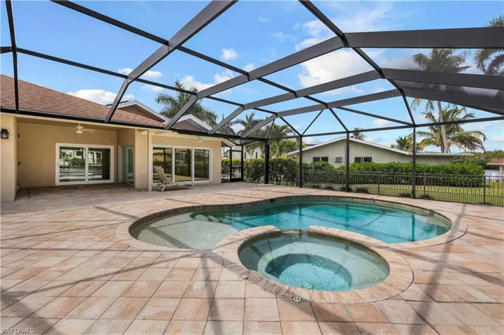 27220  Gasparilla  DR, Bonita Springs, FL 34135