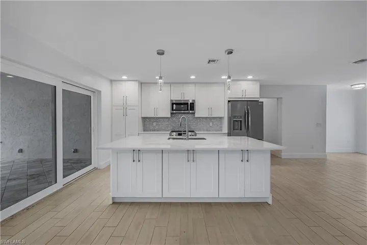 27220  Gasparilla  DR, Bonita Springs, FL 34135