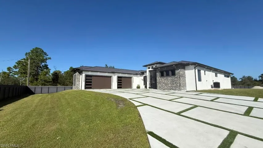 7620 23rd Pl, Labelle, Florida 33935