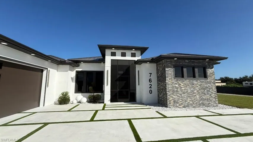 7620 23rd Pl, Labelle, Florida 33935