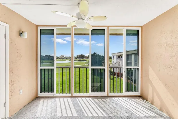 Screened in Lanai