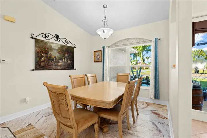 5243 Agualinda Blvd, Cape Coral Fl 33914