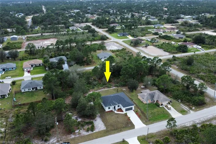 2705  42nd W ST, Lehigh Acres, FL 33971
