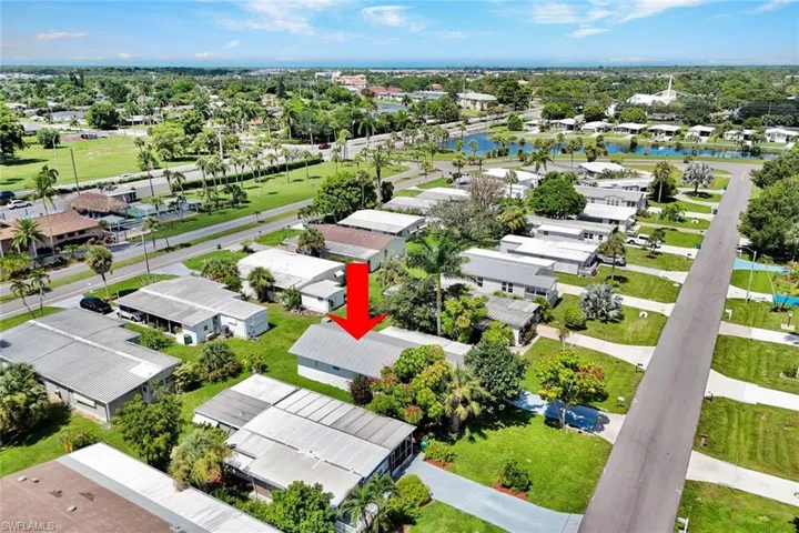522 Menton Ln, Naples, Florida 34112