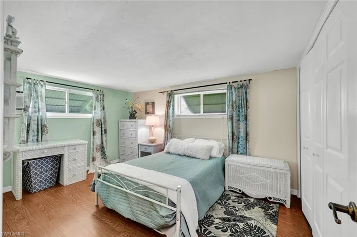 522 Menton Ln, Naples, Florida 34112