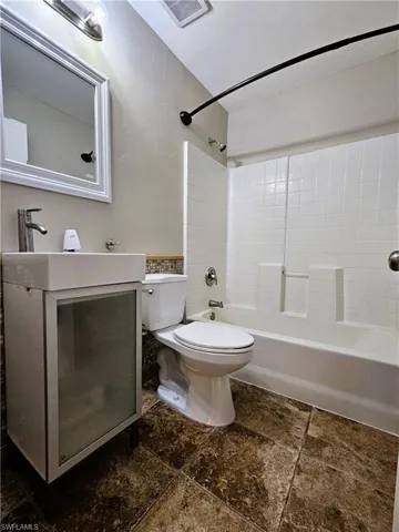 3621  45th NE AVE, Naples, FL 34120